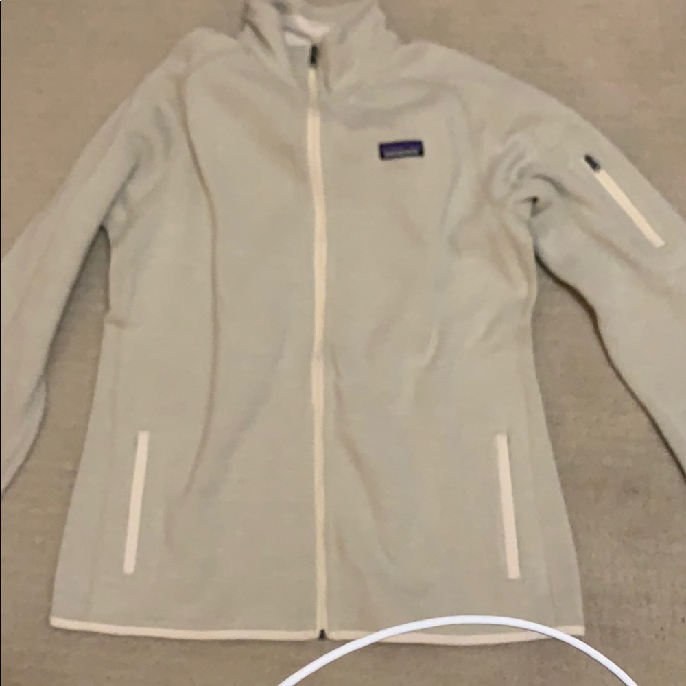 Men’s Patagonia zip up white